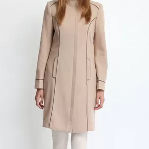 Продам женское пальто Бежевое новое  top secret 46 размер(50-52)