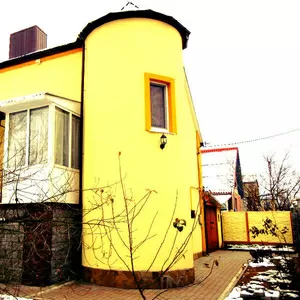 Продам комфортний будинок в с. Нова Українка	