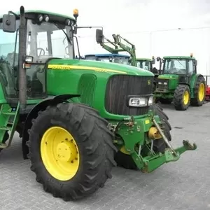 Трактор John Deere 6920