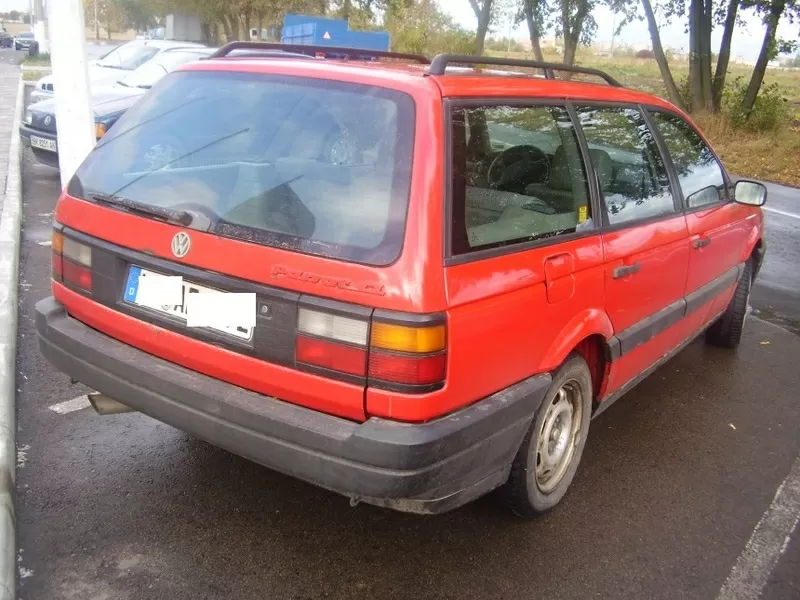 VW Passat,  1991, 1.8і, красный универсал,  из Германии, нерастаможен, 1800$ 2