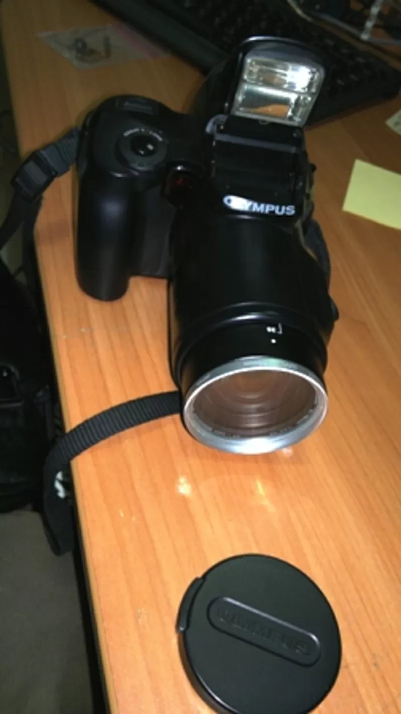 Продам фотоапарат Olympus IS-3000