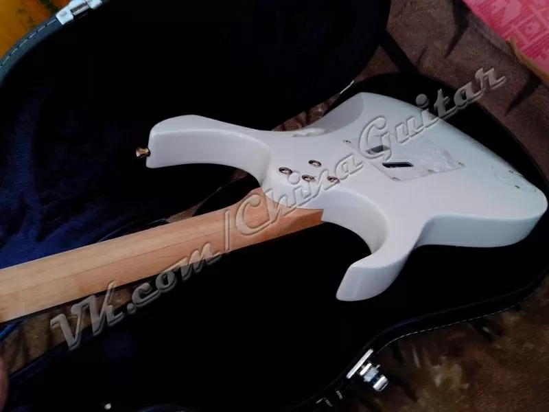 Продам Ibanez JEM V7 Steve Vai 7