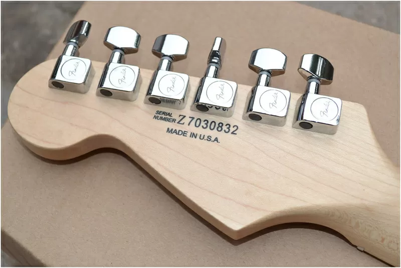 Fender Stratocaster Custom Classic 4