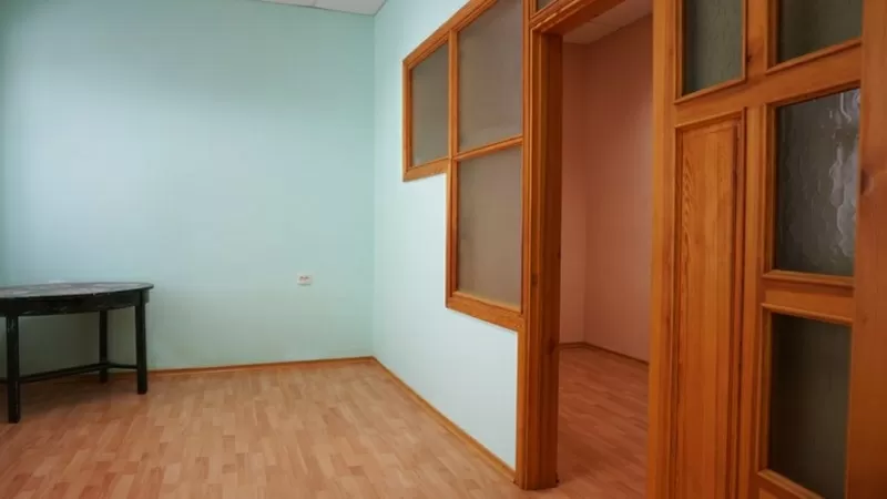 Продам квартиру  в центрі міста 4