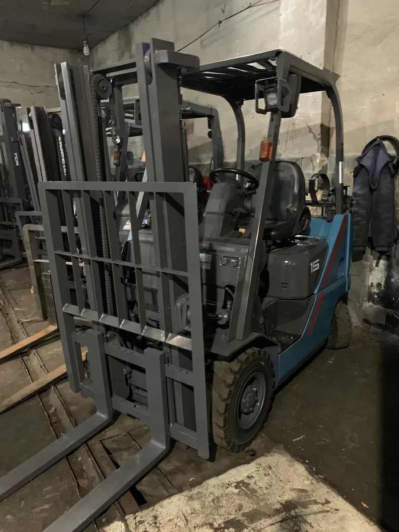 Газ-бензиновий навантажувач TCM (Nissan),  2020 року. Модель: FGE15T5