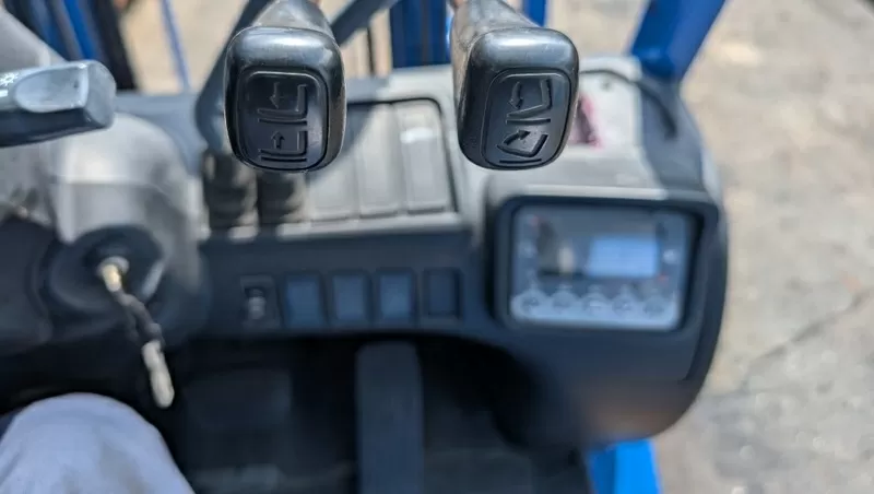 Газ-бензиновий навантажувач TCM (Nissan),  2020 року. Модель: FGE15T5 2