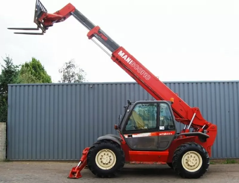 Телескопический погрузчик Manitou 1233